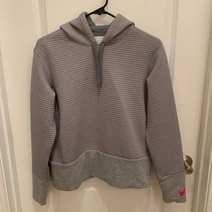 Nike cropped hoodie